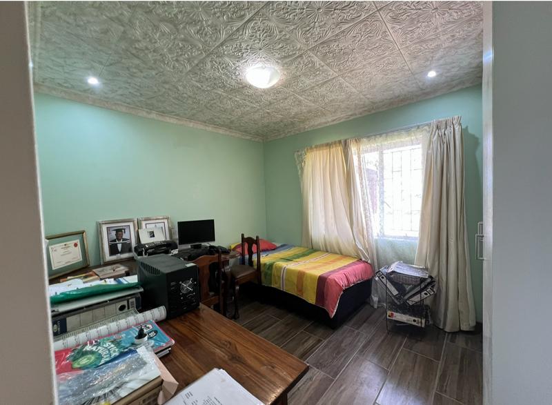 To Let 4 Bedroom Property for Rent in Kathu Northern Cape